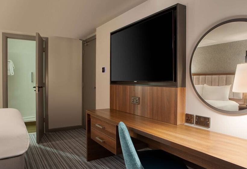 Номер Стандарт Адаптированный для Инвалидов, Doubletree By Hilton London   Chelsea