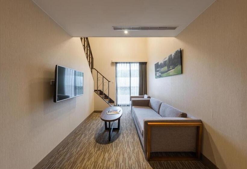 اتاق سوپریور سه تخته, Yaward Resort  Taoyuan Golf & Country Club