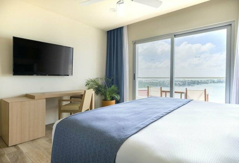 Suite, Nyx Cancun