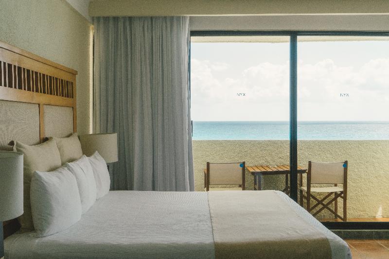 سوییت جونیور, Nyx Cancun
