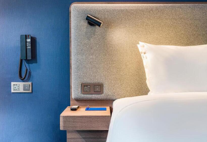 اتاق خانوادگی, Holiday Inn Express Hangzhou Westlake East, An Ihg