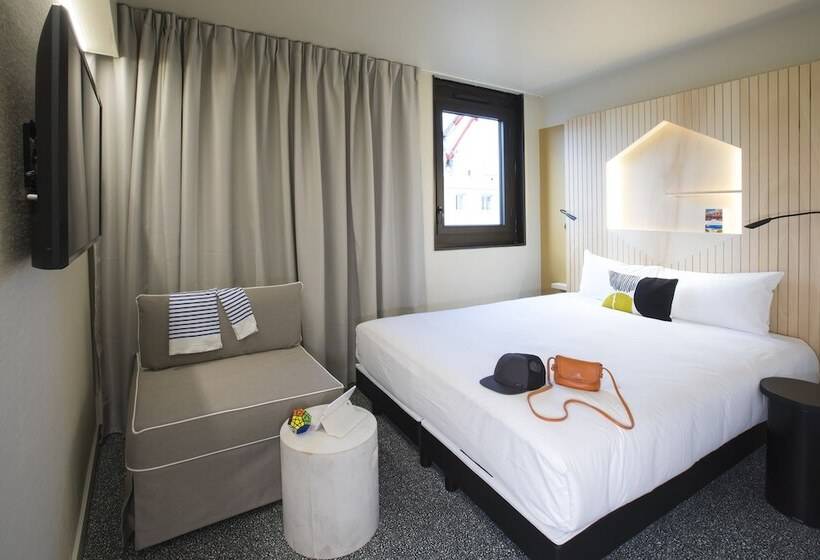 Номер Стандарт Трехместный, Hôtel Life Bordeaux Gare   Bg