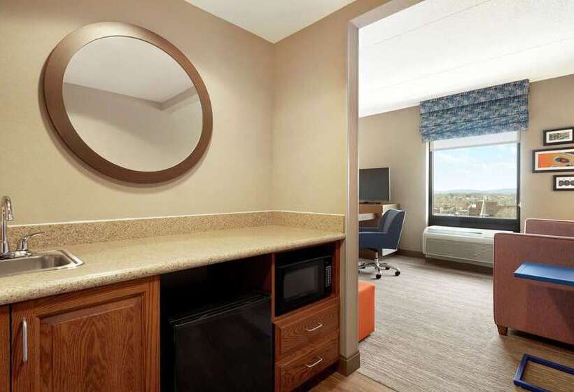חדר סטודיו סטנדרד, Hampton Inn & Suites Watsonville