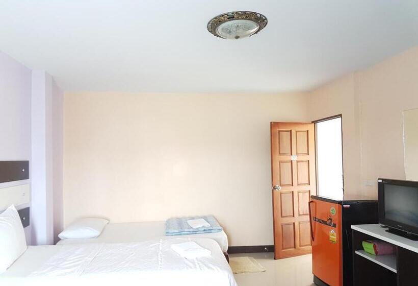 اتاق ساده سه‌ نفره, The Star Villa Resort