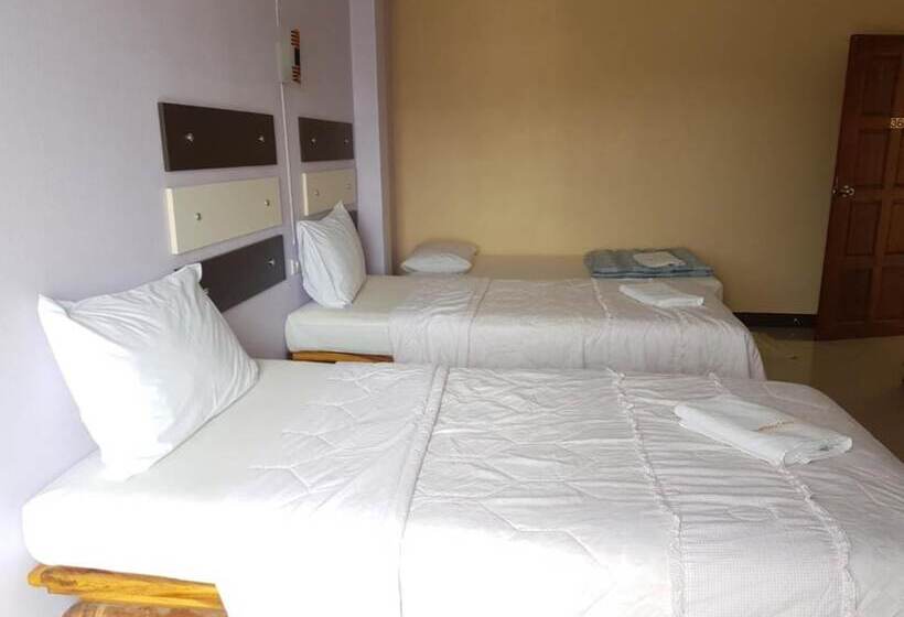 اتاق ساده سه‌ نفره, The Star Villa Resort