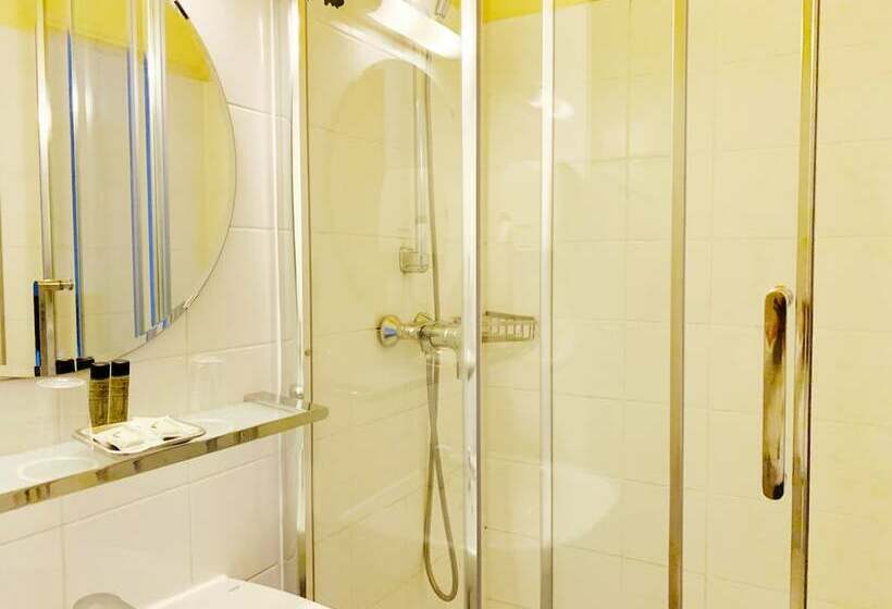 اتاق استاندارد, Bellevue Montmartre