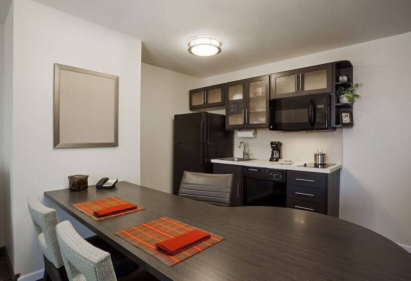 身障者適用スイートルーム, Candlewood Suites Durham   Rtp, An Ihg