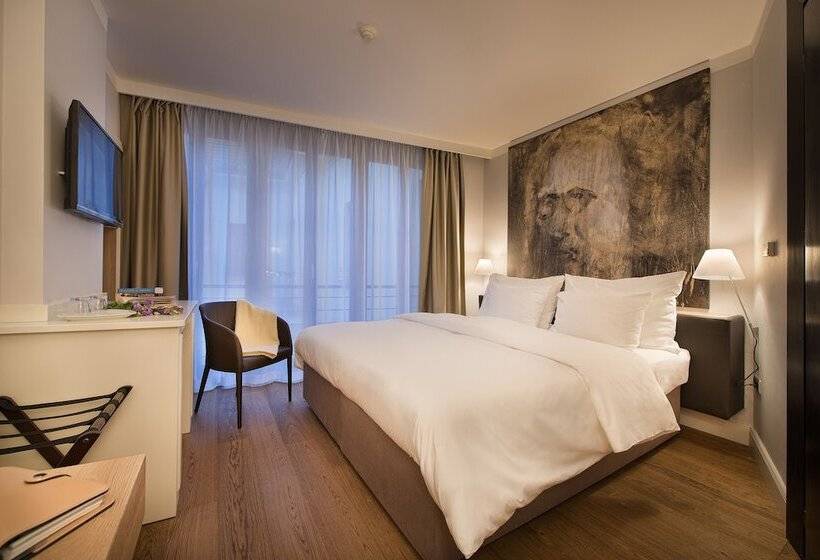 اتاق سوپریور, Design Hotel Neruda