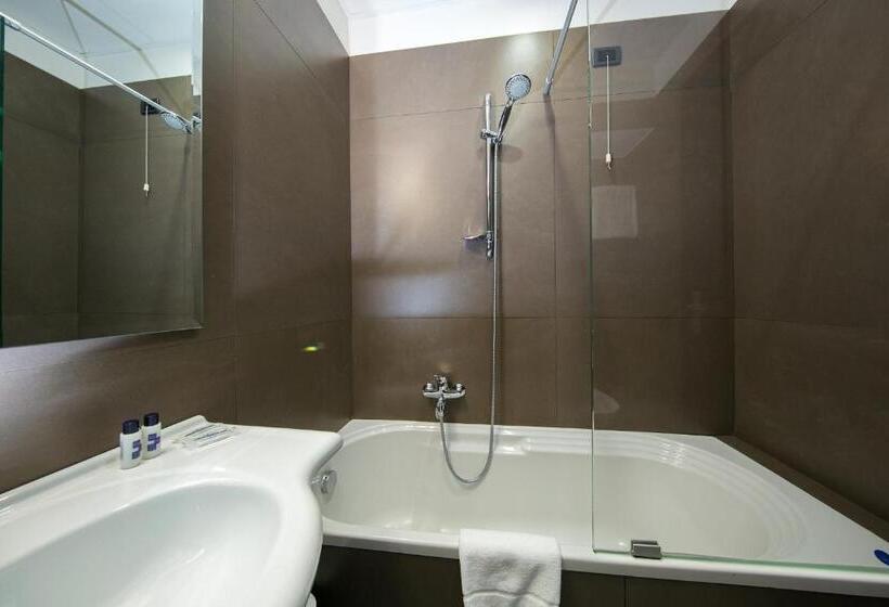 バルコニー付きスーペリアルーム, Mediterranea Hotel & Convention Center