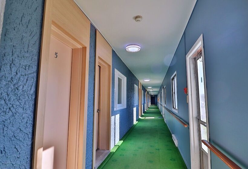 Номер Deluxe, Bestliving Motel