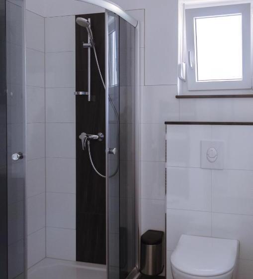 Номер Стандарт, Glindower Alpen Pension
