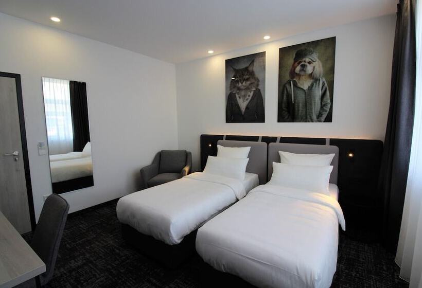 غرفة قياسية, Libarty Hotels