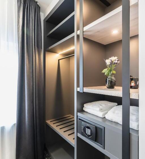 غرفة قياسية, Libarty Hotels
