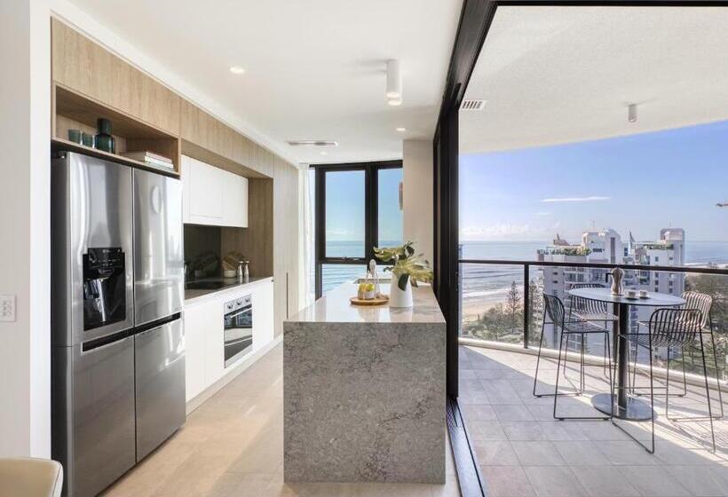 اتاق استاندارد با چشم‌انداز دریا, Vue Broadbeach   Official