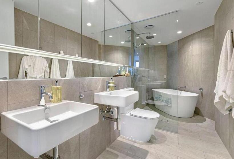 Люкс Executive Вид на Море, Vue Broadbeach   Official