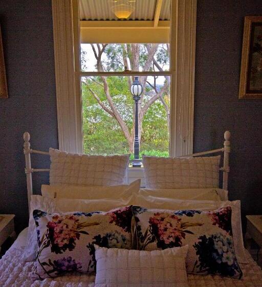 침실 3개 주택, The Oaks Lilydale Accommodation