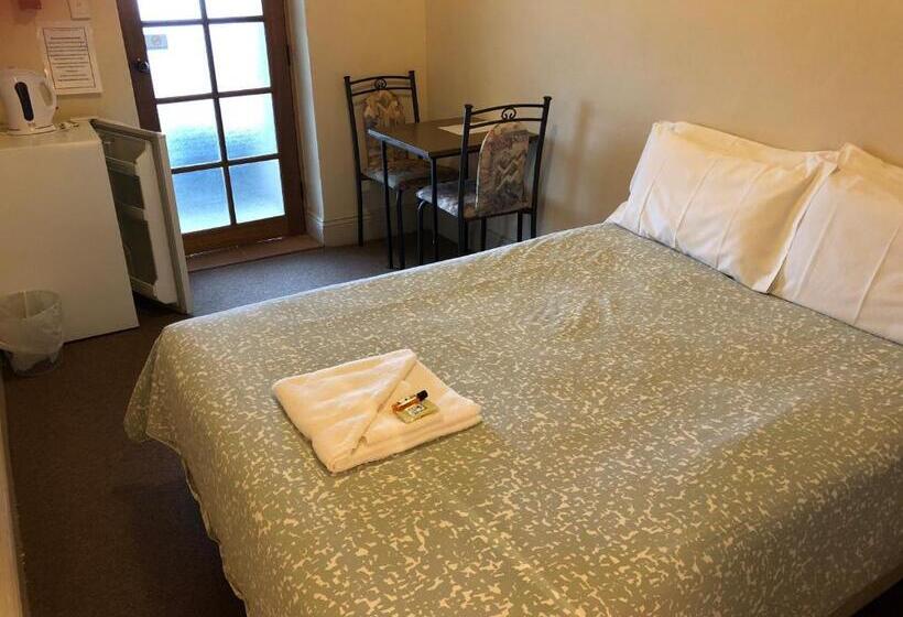 장애인을 위한 스탠다드 룸, Truro Weighbridge Motel