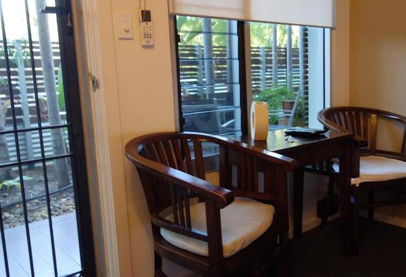 استودیوی استاندارد, Bali Studio