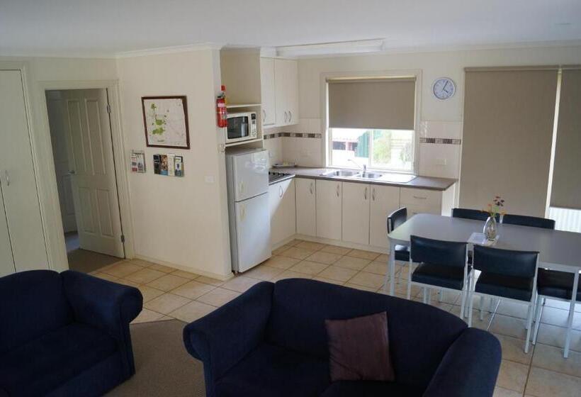 Номер Deluxe, Tooleybuc River Retreat Villas
