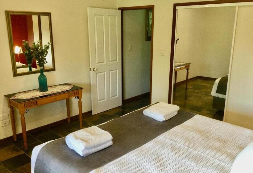 Апартаменты 1 Спальня Вид на Бассейн, The Croft Bed And Breakfast