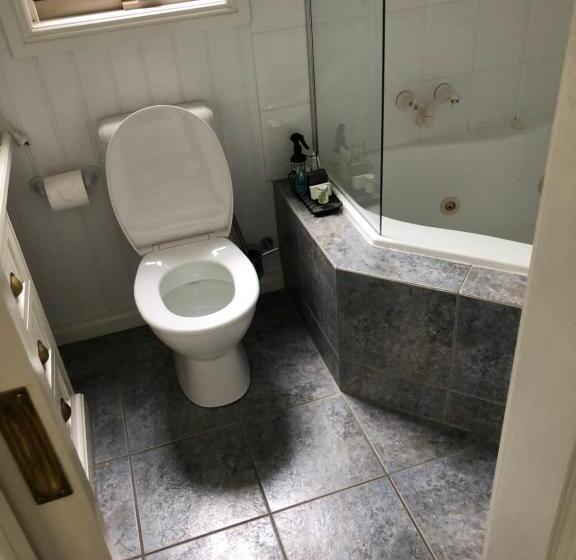 스탠다드 룸, Creek Cottage Bed And Breakfast Traralgon