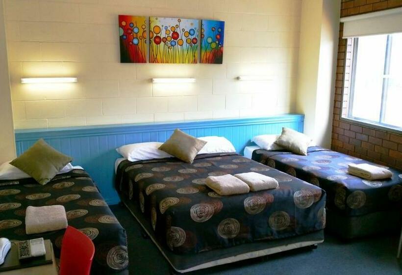 Семейный Номер, A&a Lodge Motel