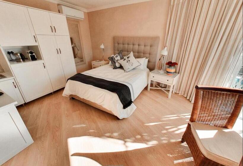 Классический Номер, Blue View B&b