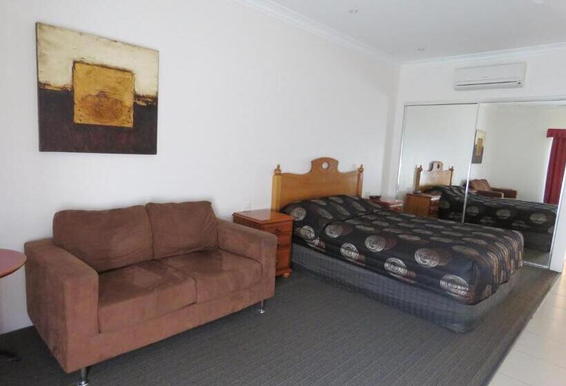 수피리어 자쿠지 룸, Emerald Gardens Motel & Apartments