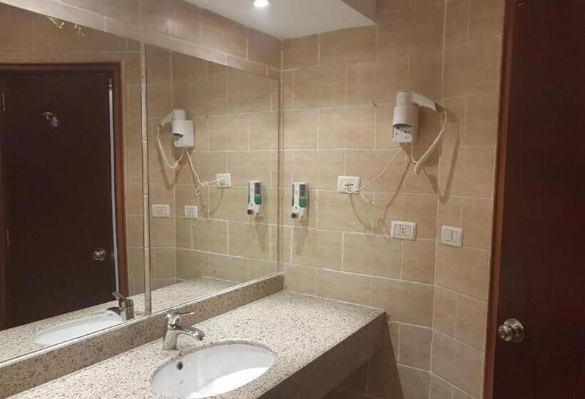اتاق یک تخته با چشم‌انداز باغ, Green Sudr Resort