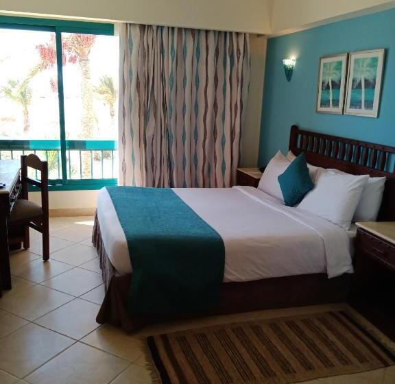اتاق یک تخته با چشم‌انداز باغ, Green Sudr Resort