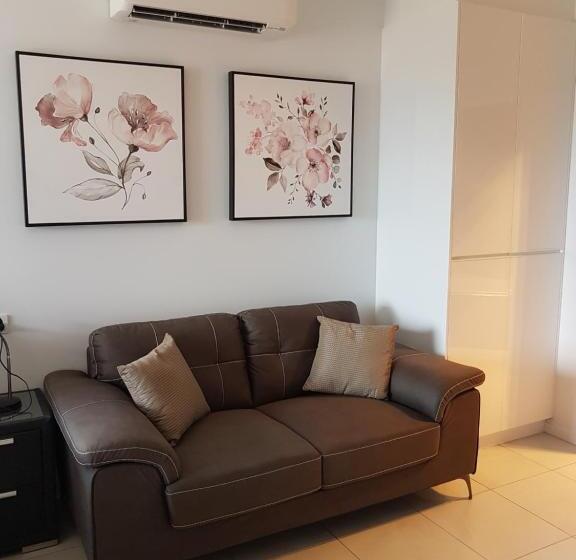 스탠다드 스튜디오 킹침대, Athena Studio Units