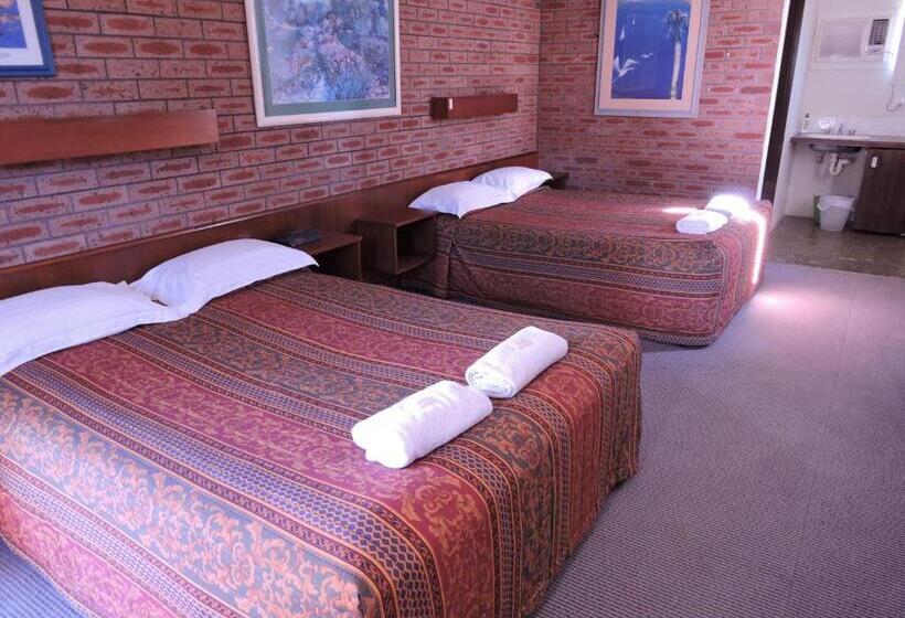 Четырехместный Номер Стандарт, Bulahdelah Motor Lodge