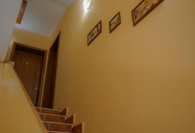 수피리어 룸 가든 전망, Tatyana Guest House