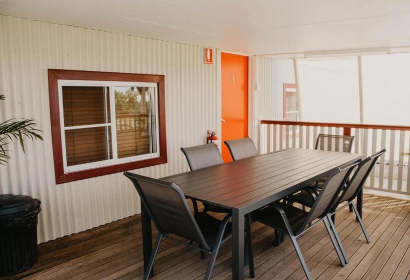 家庭套房, Winton Outback Motel