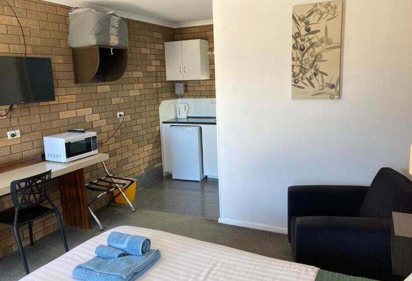 Номер Deluxe, Camellia Motel