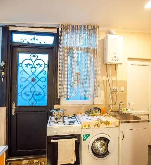 اتاق استاندارد, Guest House Happy Holidays