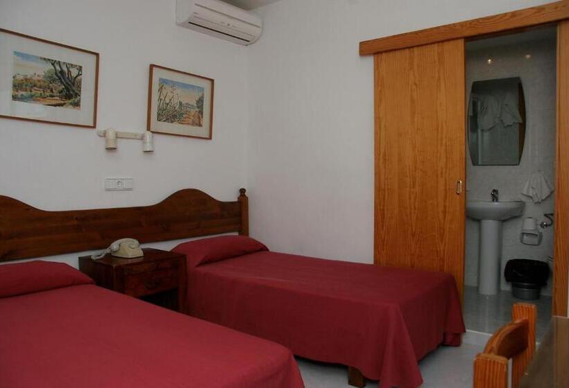 Standart Oda, Hostal Talamanca