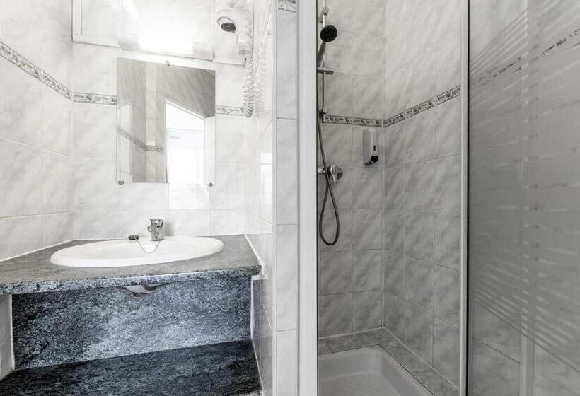Camera Tripla Classica, Comfort Hotel Rouen Alba