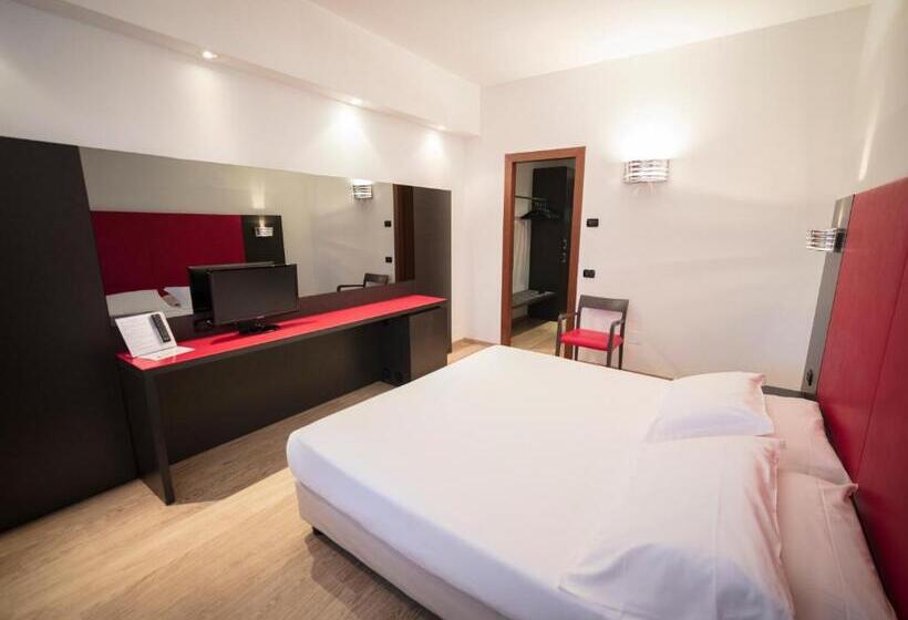 Номер Стандарт, Blue Relais Malpensa Lago Maggiore