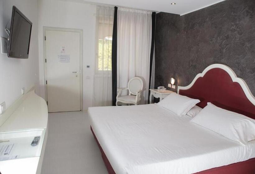 Номер Стандарт с Гидромассажем, Blue Relais Malpensa Lago Maggiore