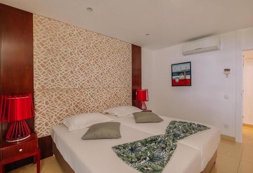 Апартаменты Deluxe 1 Спальня Вид на Море, Muthu Clube Praia Da Oura