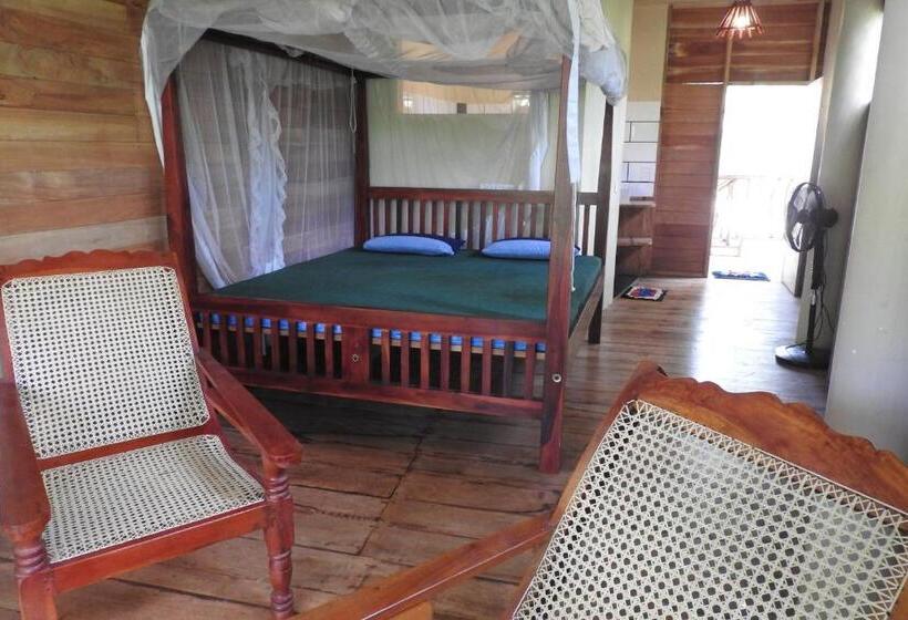 Номер Deluxe Кровать Кинг, River Side Cabana