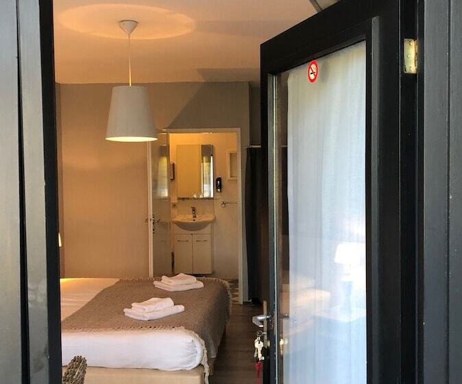 Номер Стандарт, The Bliss Hotel Kitchen & Deli