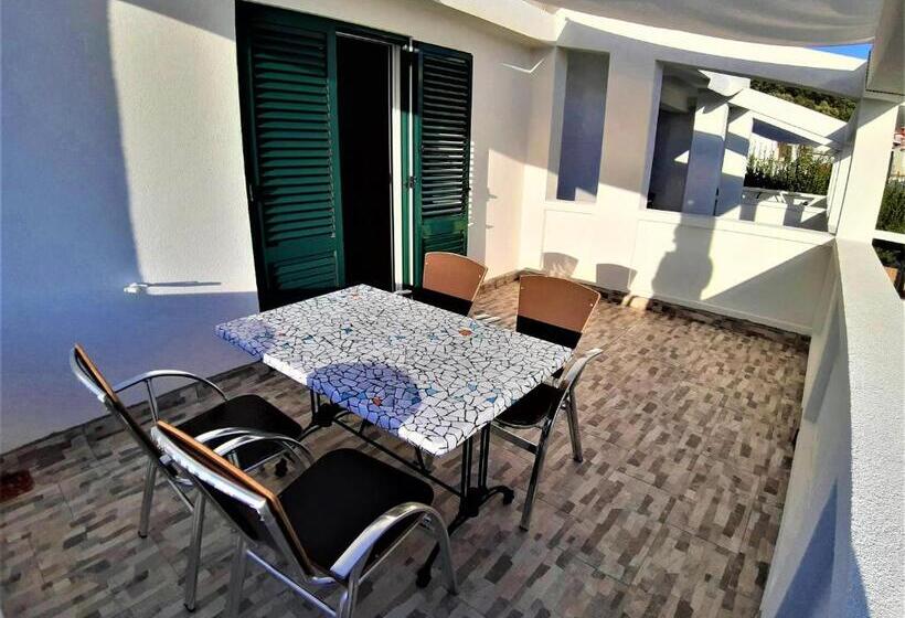 דירת חדר, Guesthouse Raffaello