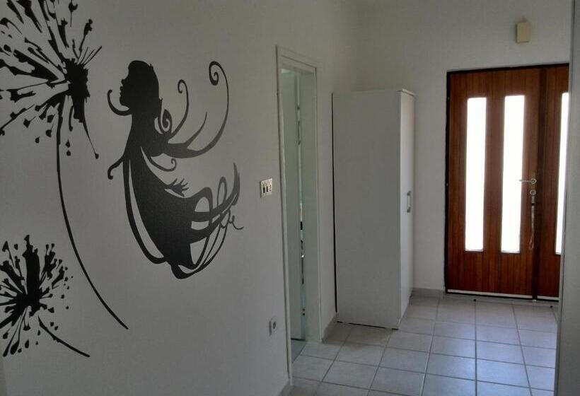 דירת חדר, Guesthouse Raffaello