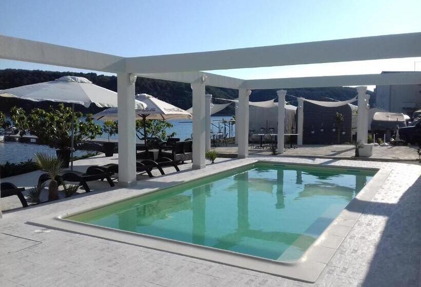 חדר סטנדרט עם מרפסת, Guesthouse Raffaello