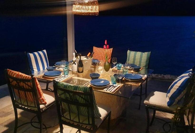 Номер Стандарт Трехместный, Villa Rava Hotel & Restaurant