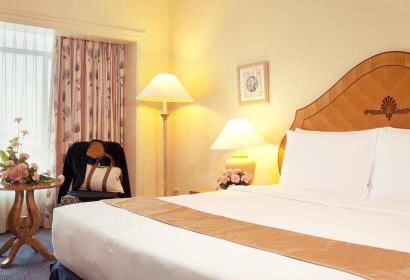 디럭스 룸, Waterfront Cebu City Hotel & Casino