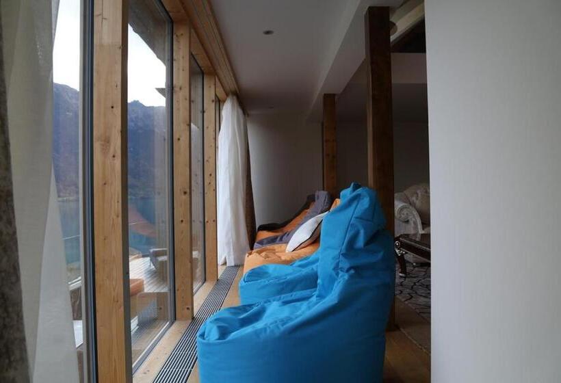 Номер Superior, Lakeview Bei Interlaken