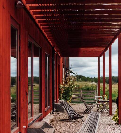 Студия Superior, Lindeborgs Eco Retreat